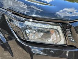 Nissan Navara 2.3 dCi N-Guard Auto 4WD Euro 6 4dr at 44th