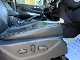 Nissan Navara 2.3 dCi Tekna 4WD Euro 6 (s/s) 4dr at 23th