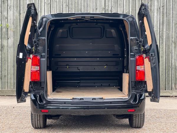 Vauxhall Vivaro 1.5 Turbo D 2700 Sportive L1 H1 Euro 6 (s/s) 5dr