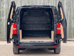 Vauxhall Vivaro 1.5 Turbo D 2700 Sportive L1 H1 Euro 6 (s/s) 5dr at 48th