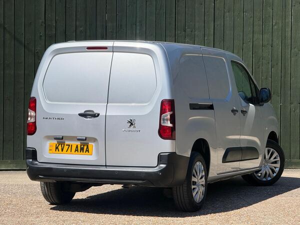 Peugeot Partner 1.5 BlueHDi 950 Professional Premium Long Panel Van LWB Euro 6 6dr