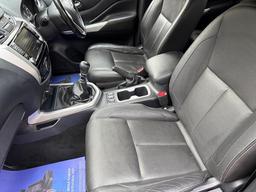 Nissan Navara 2.3 dCi Tekna 4WD Euro 6 (s/s) 4dr at 19th