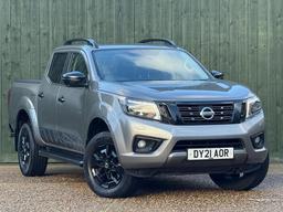 Nissan Navara 2.3 dCi N-Guard Auto 4WD Euro 6 4dr at 0th