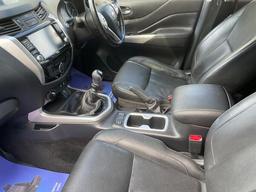 Nissan Navara 2.3 dCi Tekna 4WD Euro 6 (s/s) 4dr at 10th
