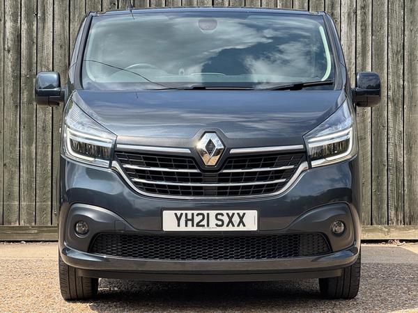 Renault Trafic 2.0 dCi ENERGY 28 Sport SWB Standard Roof Euro 6 (s/s) 5dr