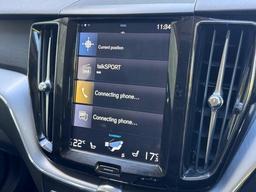 Volvo XC60 2.0 T4 Edition Auto Euro 6 (s/s) 5dr at 33th