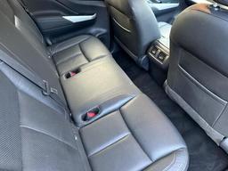 Nissan Navara 2.3 dCi Tekna Auto 4WD Euro 6 4dr at 19th