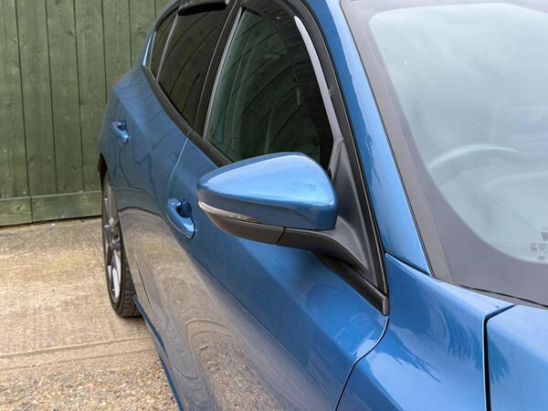 Ford Focus 2.3T EcoBoost ST Euro 6 (s/s) 5dr