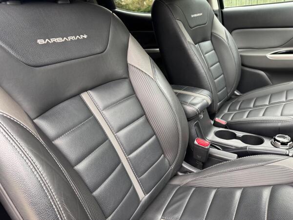 Mitsubishi L200 2.4 DI-D DC Barbarian Auto 4WD Euro 6 4dr