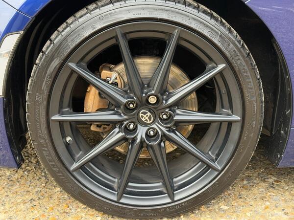 Toyota GR86 2.4 Boxer D-4S Euro 6 2dr