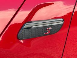 MINI Hatch 2.0 Cooper S Sport Steptronic Euro 6 (s/s) 3dr at 24th