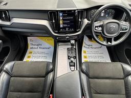 Volvo XC60 2.0 T5 R-Design Auto AWD Euro 6 (s/s) 5dr at 3th