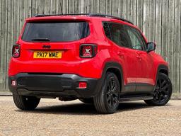Jeep Renegade 1.6 MultiJetII Night Eagle II Euro 6 (s/s) 5dr at 10th