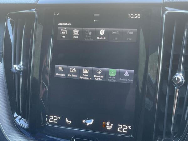 Volvo XC60 2.0 B5 MHEV R-Design Pro Auto Euro 6 (s/s) 5dr
