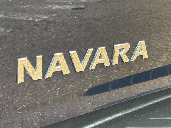 Nissan Navara 2.3 dCi Tekna Auto 4WD Euro 6 4dr