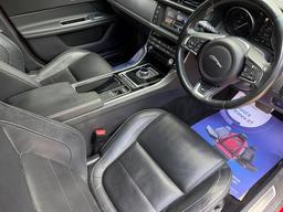 Jaguar XF 2.0d R-Sport Auto Euro 6 (s/s) 4dr at 5th