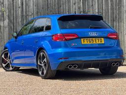 Audi S3 2.0 TFSI Black Edition Sportback S Tronic quattro Euro 6 (s/s) 5dr at 10th