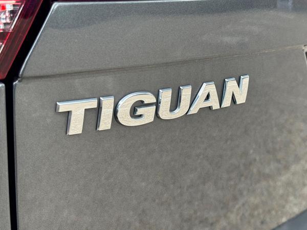 Volkswagen Tiguan 2.0 TDI R-Line DSG 4Motion Euro 6 (s/s) 5dr