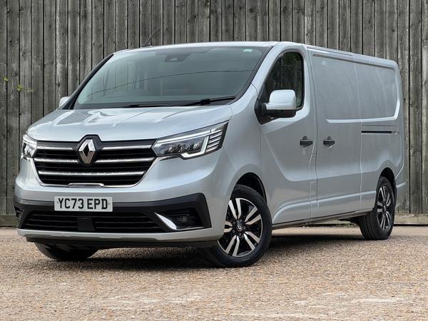 Renault Trafic 2.0 dCi Blue 30 Extra Sport LWB Euro 6 (s/s) 5dr