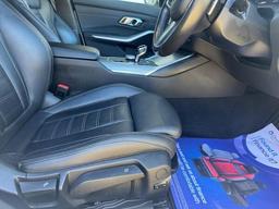 BMW 3 Series 2.0 320i M Sport Touring Auto Euro 6 (s/s) 5dr at 4th