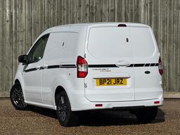 Ford Transit Courier 1.0 EcoBoost Sport L1 Euro 6 5dr at 14th