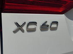 Volvo XC60 2.0 D4 R-Design AWD Euro 6 (s/s) 5dr at 49th