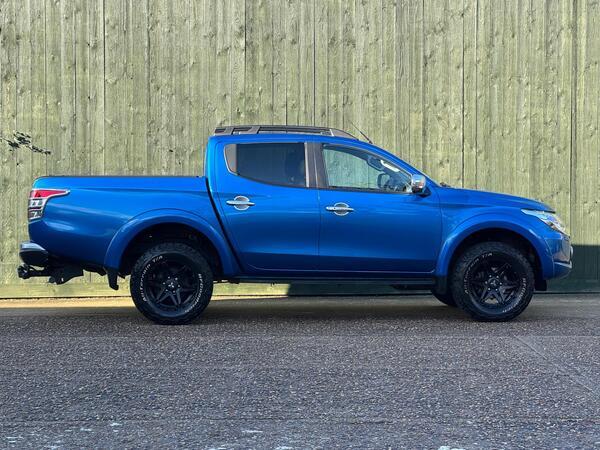 Mitsubishi L200 2.4 DI-D DC Barbarian Auto 4WD Euro 6 4dr