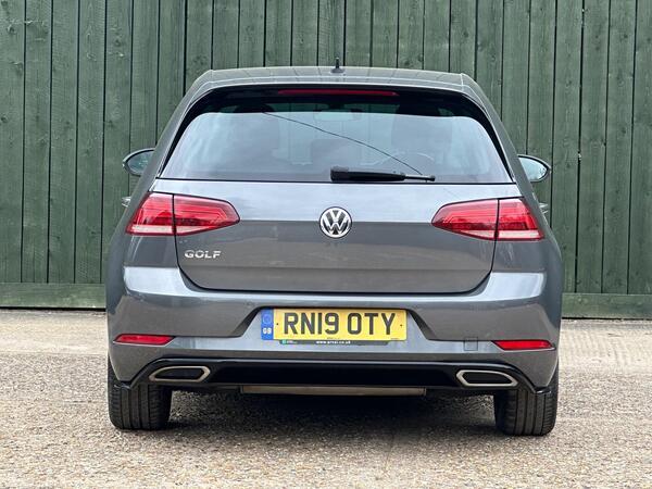 Volkswagen Golf 1.5 TSI EVO R-Line DSG Euro 6 (s/s) 5dr