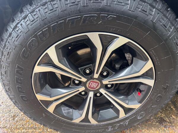 Fiat Fullback 2.4D LX Auto 4WD Euro 6 4dr (Euro 6)