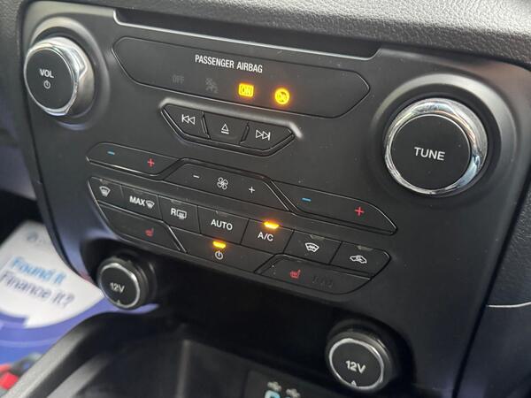 Ford Ranger 3.2 TDCi Wildtrak Auto 4WD Euro 6 (s/s) 4dr