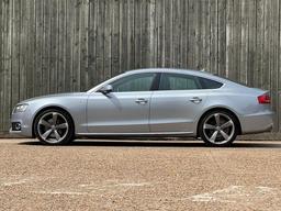 Audi A5 3.0 TDI V6 S line Sportback S Tronic quattro Euro 5 5dr at 9th