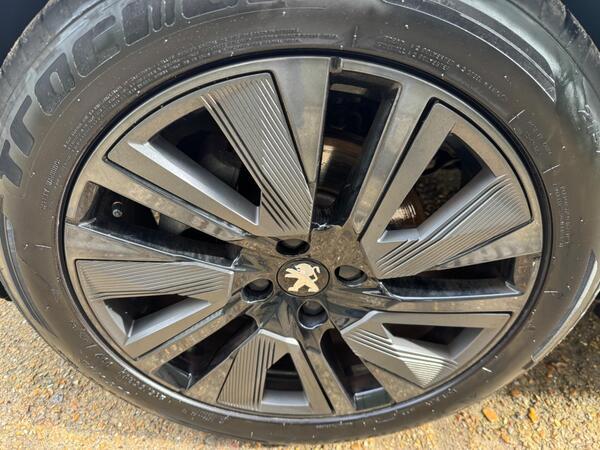 Peugeot E-2008 50kWh GT Auto 5dr