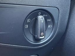 Volkswagen Tiguan 2.0 TSI R-Line Tech DSG 4Motion Euro 6 (s/s) 5dr at 25th