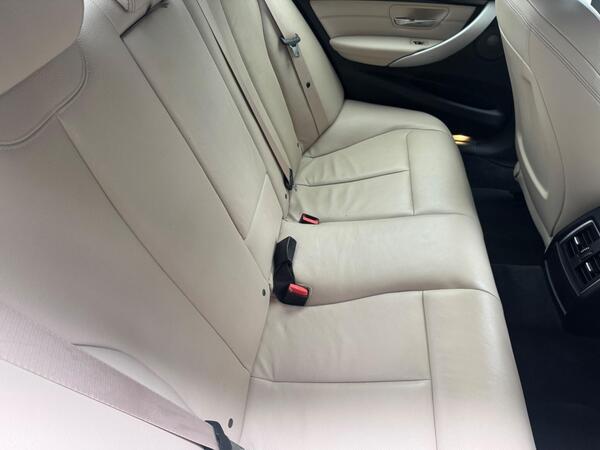 BMW 3 Series 3.0 330d M Sport Auto Euro 6 (s/s) 4dr
