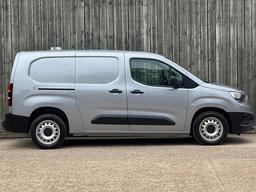 Vauxhall Combo 1.5 Turbo D 2300 Edition L2 H1 Euro 6 (s/s) 4dr at 19th