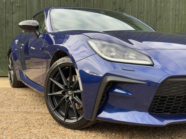 Toyota GR86 2.4 Boxer D-4S Euro 6 2dr