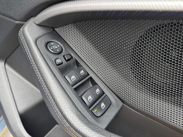 BMW 1 Series 1.5 118i M Sport (LCP) Hatchback 5dr Petrol DCT Euro 6 (s/s) (136 ps)