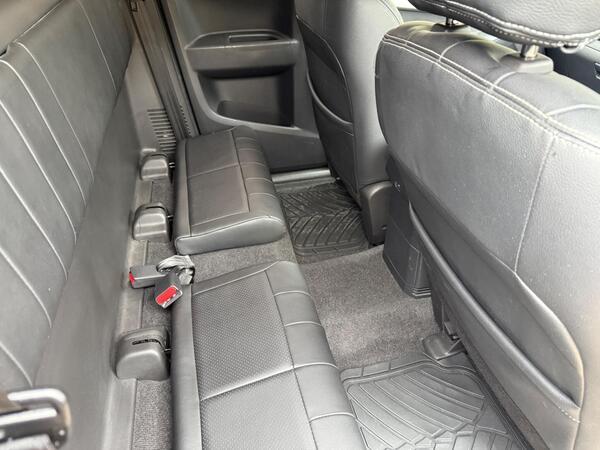 Isuzu D-Max 1.9 TD Yukon 4WD Euro 6 2dr