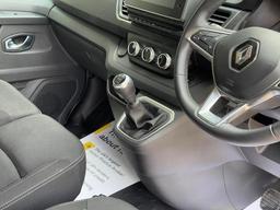 Renault Trafic 2.0 dCi Blue 30 Extra Sport LWB Euro 6 (s/s) 5dr at 2th
