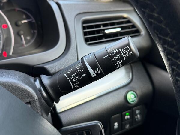 Honda CR-V 2.0 i-VTEC Black Edition 4WD Euro 6 (s/s) 5dr