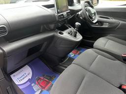 Peugeot Partner 1.5 BlueHDi 1000 Asphalt Premium Standard Panel Van SWB Euro 6 5dr at 23th