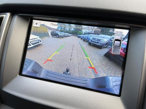 Ford Ranger 2.2 TDCi Limited 1 4WD Euro 5 (s/s) 4dr (Eco Axle)