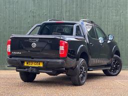 Nissan Navara 2.3 dCi N-Guard Auto 4WD Euro 6 4dr at 3th