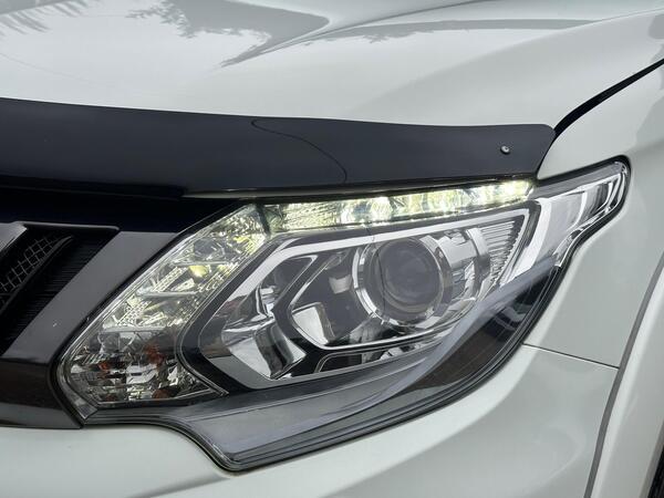 Mitsubishi L200 2.4 DI-D DC Barbarian Auto 4WD Euro 6 4dr