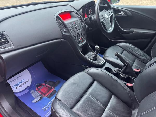 Vauxhall Astra 1.6i Limited Edition Euro 6 5dr