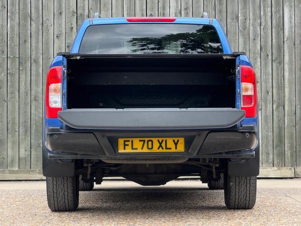 Nissan Navara 2.3 dCi N-Guard Auto 4WD Euro 6 4dr