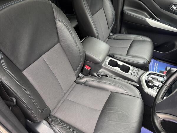 Nissan Navara 2.3 dCi N-Guard Auto 4WD Euro 6 4dr