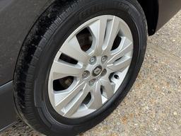 Renault Trafic 2.0 dCi Blue LL30 Sport Crew Van L2 H1 Euro 6 (s/s) 6dr at 37th