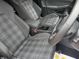 Volkswagen Golf 2.0 TDI GTD DSG Euro 6 (s/s) 5dr at 9th