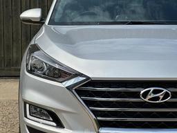 Hyundai TUCSON 1.6 GDi Premium Euro 6 (s/s) 5dr at 4th